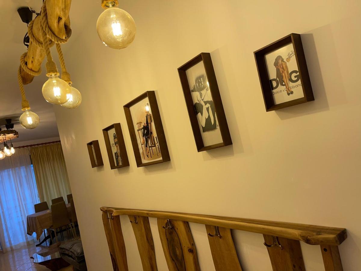 Saranda Dreamland Houseアパートメント エクステリア 写真